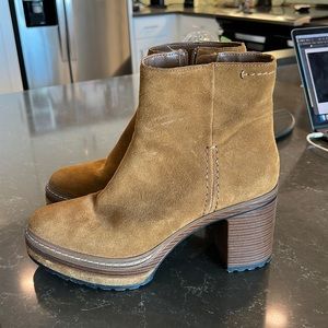 Steve Madden Shaniya Brown Suede Booties